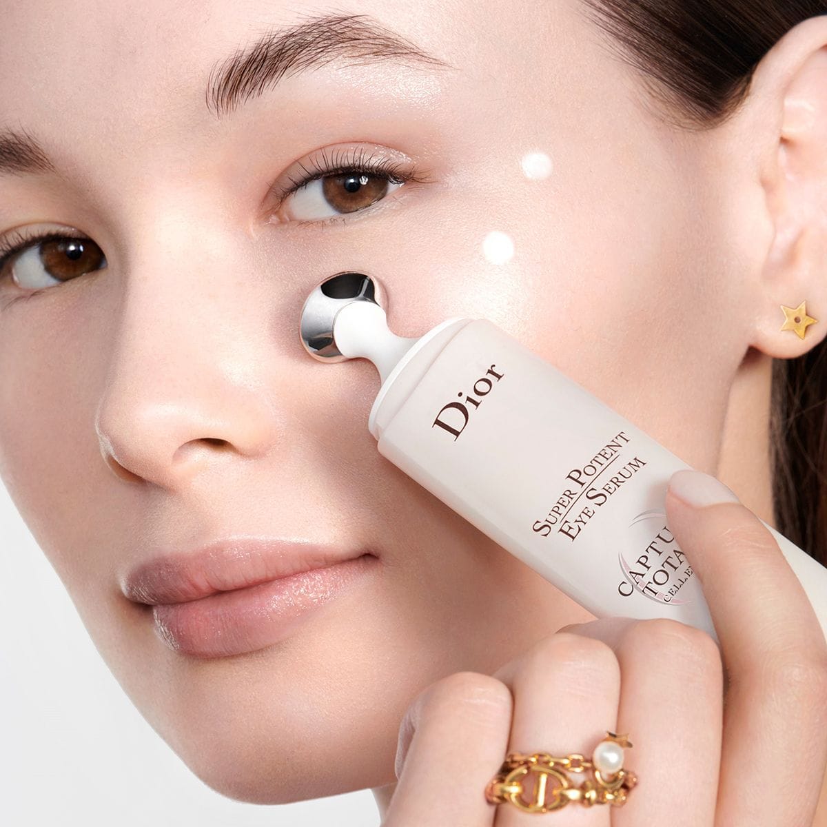 カプチュール トータル セル ENGY アイ セラム ディオール　dior