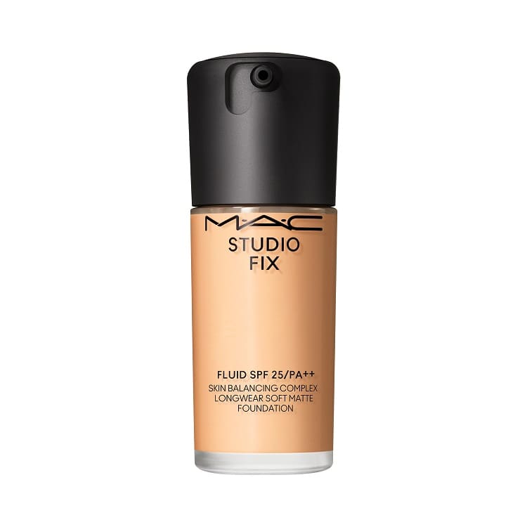 スタジオ フィックス フルイッド SPF 25