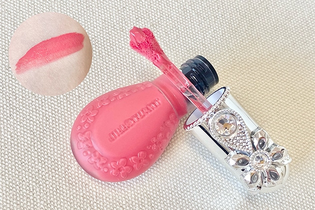 〈ジルスチュアート〉ブルームドロップ　リップ＆チーク シフォン(01) 税込3,300円