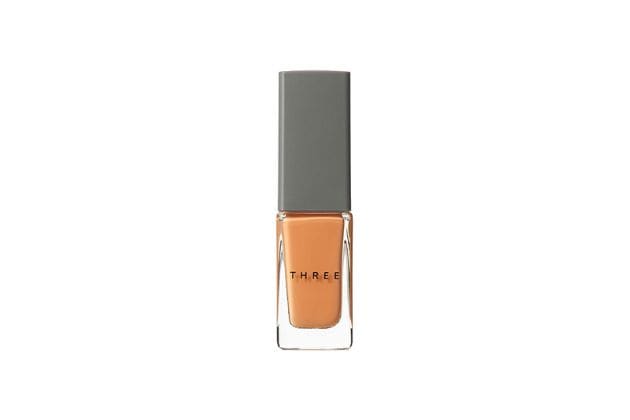 〈THREE〉ネイルポリッシュ(7mL) 税込1,980円
