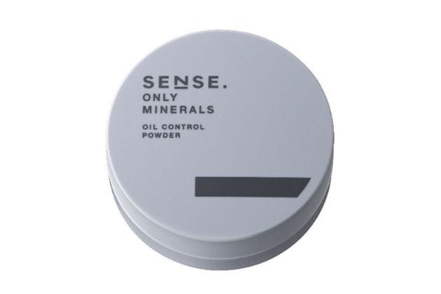 〈オンリーミネラル〉SENSE.ONLY MINERALS オイルコントロールパウダー(5g) 税込4,180円