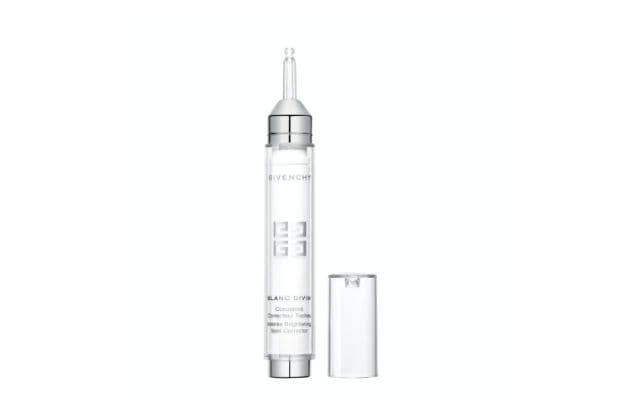 〈ジバンシイ〉ブラン ディヴァン スポット コレクター〈医薬部外品〉(15mL) 税込11,000円
