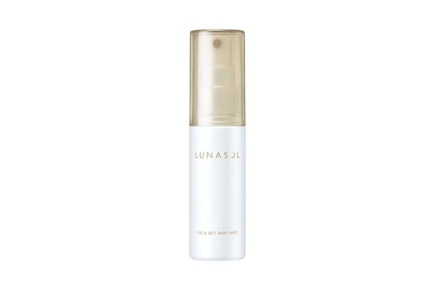 〈ルナソル〉フィックス＆セットエアリーミスト(50mL) 税込2,420円