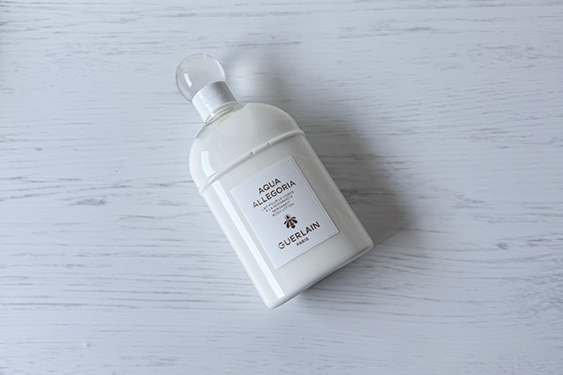 〈ゲラン〉アクア アレゴリア ボディローション ベルガモット(200mL) 税込9,020円