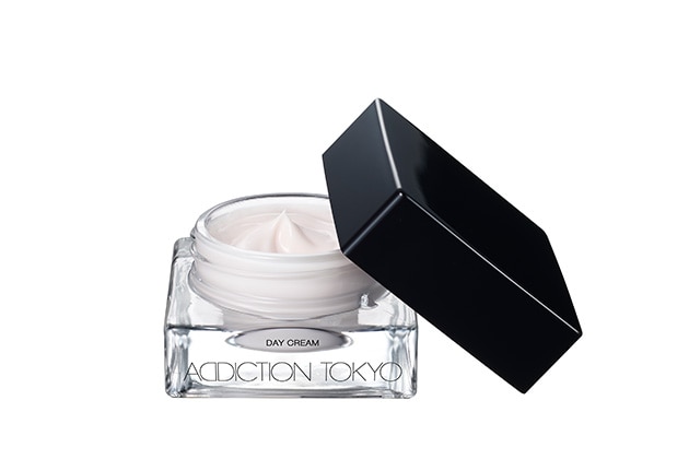 〈アディクション〉デイクリーム SPF15・PA++(30g) 税込5,500円