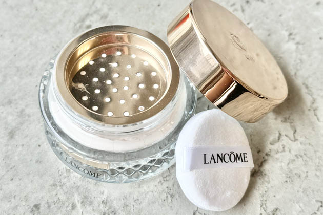 〈ランコム〉アプソリュ エッセンス イン パウダー(01) 税込15,950円