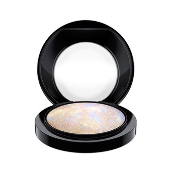 M・A・C ミネラライズ スキンフィニッシュ（ライトスカペード）