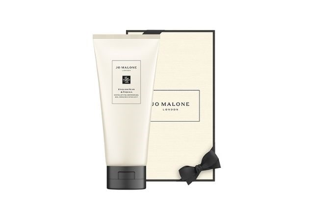 〈ジョー マローン ロンドン〉イングリッシュ ペアー ＆ フリージア エクスフォリエイティング シャワー ジェル(200mL) 税込7,810円