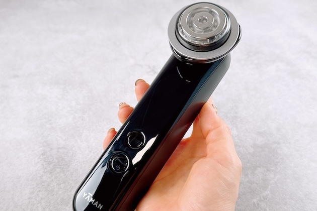 〈ヤーマン〉フォトプラスプレステージS 税込99,000円