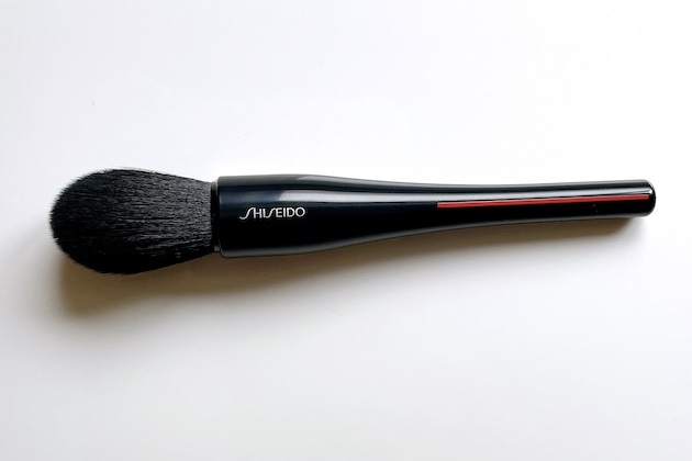 〈SHISEIDO〉ＳＨＩＳＥＩＤＯ ＭＡＲＵ ＦＵＤＥ マルチ フェイスブラシ 税込4,180円