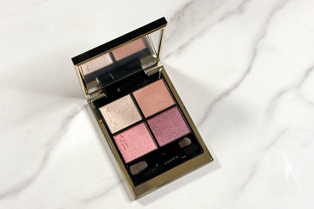 〈スック〉シグニチャー カラー アイズ(04) 税込7,700円