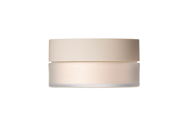〈RMK〉エアリータッチ フィニッシングパウダー(8.5g) 税込4,950円