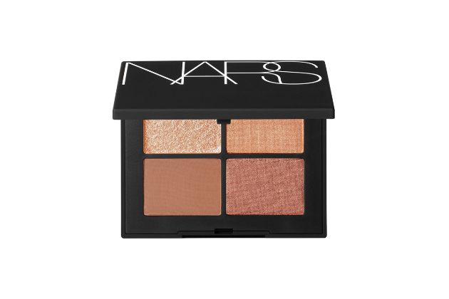 7.〈NARS〉クワッドアイシャドー(04434) 税込7,700円