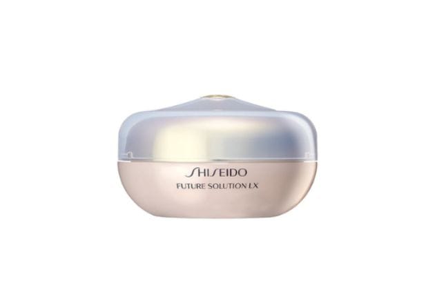 〈SHISEIDO〉フューチャーソリューション ＬＸ トータル ラディアンス ルースパウダーｅ 税込11,440円