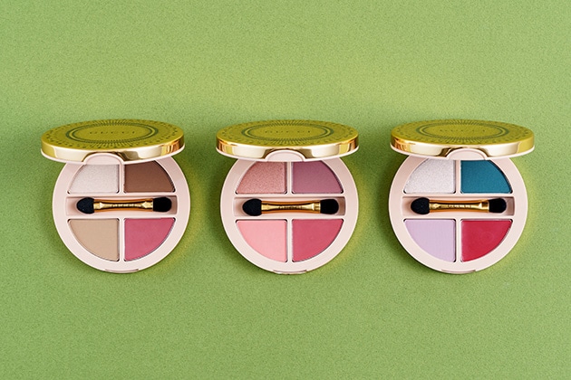 〈グッチ〉グッチ パレット ドゥ ボーテ クアチュオール(左から：01、02、03) 税込10,010円