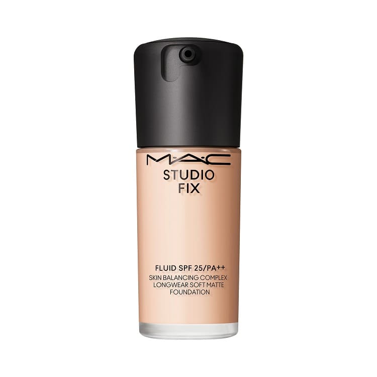 スタジオ フィックス フルイッド SPF 25（N18）