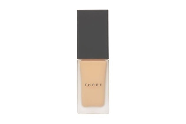 〈THREE〉THREE フローレスエシリアル フルイド ファンデーション SPF36・PA+++(30mL) 税込5,500円