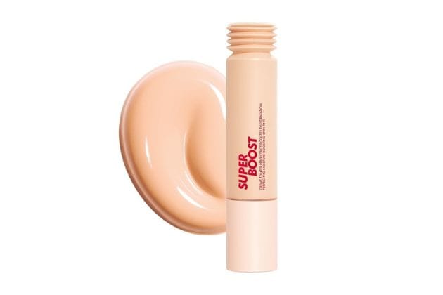 〈メイクアップフォーエバー〉スーパーブースト スキンティント(30mL) 税込5,500円