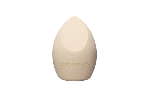 〈アディクション〉メイクアップスポンジ グロウフィックス 税込1,100円