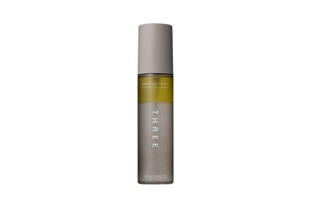 〈THREE〉THREE エッセンシャルセンツ スタイリング オイル イン ミスト(100mL) 税込3,960円