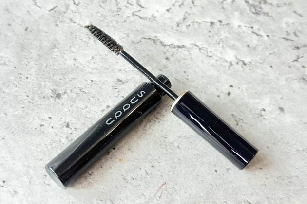 〈スック〉セッティング アイブロウ ジェル(01) 税込3,520円