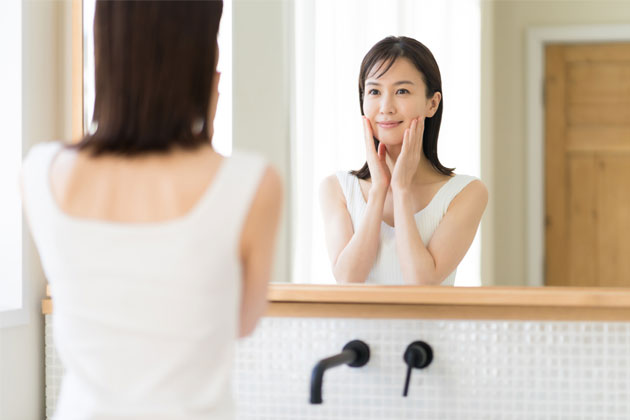 お泊まりの時に「すっぴん風」メイクはいかが?