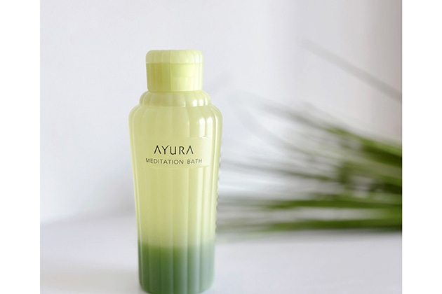 〈アユーラ〉メディテーションバスｔ(300mL) 税込2,200円