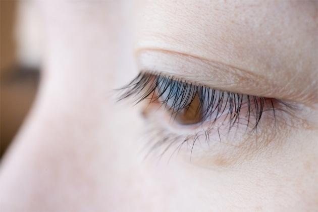 まつ毛美容液の効果は？