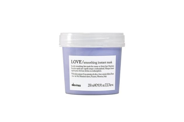 〈ダヴィネス〉エッセンシャル ラブ インスタント ヘアマスク(250mL) 税込5,060円