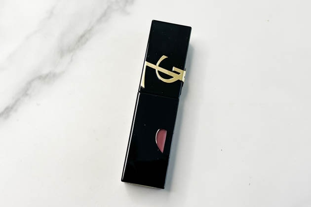 〈イヴ・サンローラン〉YSL ザ インクス ヴィニルクリーム(622) 税込6,710円