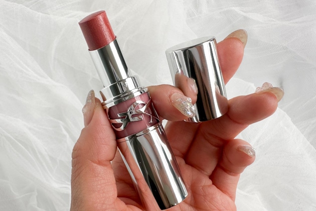 〈イヴ・サンローラン〉YSL ラブシャイン リップスティック(150) 税込6,050円