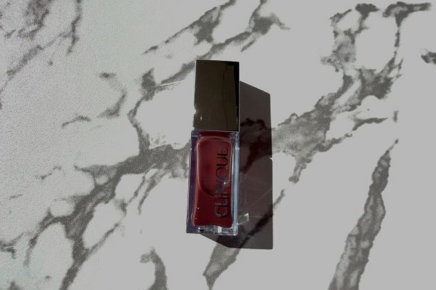 〈クリニーク〉クリニーク ポップ リップ ＆ チーク オイル(ヌード ハニー) 税込4,840円