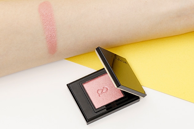 温もりピンクで、可愛らしさと大人っぽさを兼ね備えた目元に｜S-05 彩乙女 -AYAOTOME