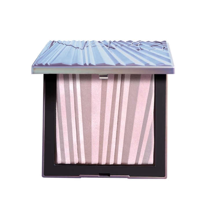 〈NARS〉オーラ イルミネイティング フェイス＆ボディパウダー(05098) 税込8,140円