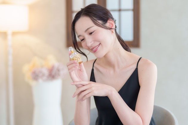 〈コスメデコルテ〉「キモノシリーズ」の香水が人気の理由