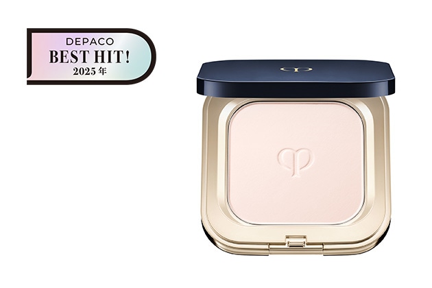 〈クレ・ド・ポー ボーテ〉プードルコンパクトエサンシエルｎ(ケース・パフ付き)(5g) 税込12,100円