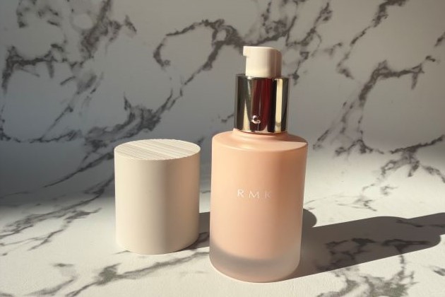 〈RMK〉ルミナス メイクアップベース SPF22・PA++(30mL) 税込4,400円