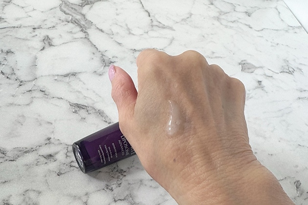 乾燥が気になる目元に。うるおい設計アイセラム〈コスメデコルテ〉