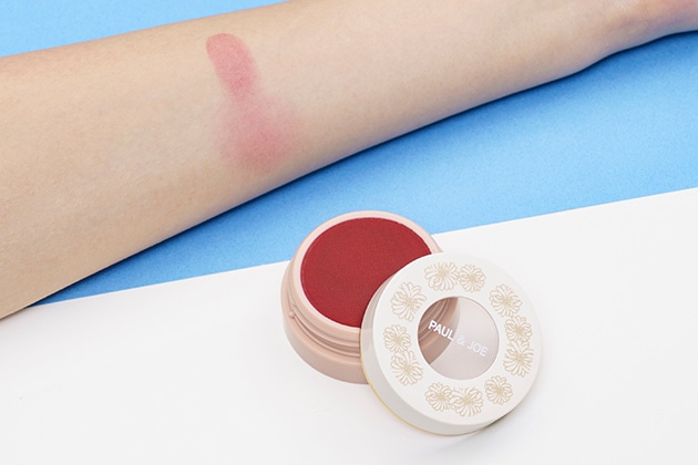 〈ポール ＆ ジョー ボーテ〉ジェル ブラッシュ(05) 税込3,300円