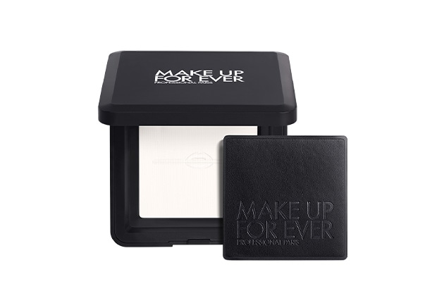 〈メイクアップフォーエバー〉HDスキン プレストパウダー(0.1) 税込5,720円