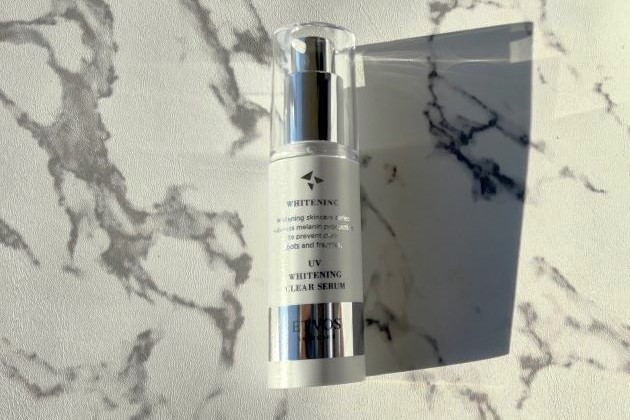 〈エトヴォス〉薬用&emsp;UVホワイトニングクリアセラム〈医薬部外品〉 SPF35・PA+++(30g) 税込4,400円