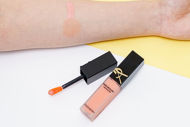 〈イヴ・サンローラン〉メイクミーブラッシュ リキッド(57) 税込8,360円