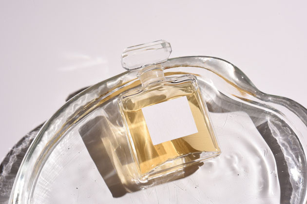 ユニセックス香水が今選ばれている理由