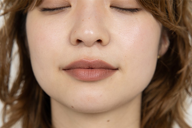 【MAKE-UP POINT③】BRUSH&LIP MAKE