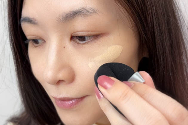 薄膜ファンデで、くずれにくい美肌をキープ｜エスティ ローダー