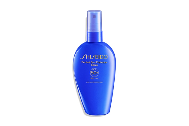 〈SHISEIDO〉の「パーフェクト サン プロテクター スプレー」