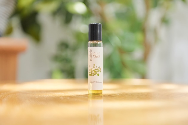 〈ナリン〉ハーブオイル33+7 ロールオン(10mL) 税込3,300円