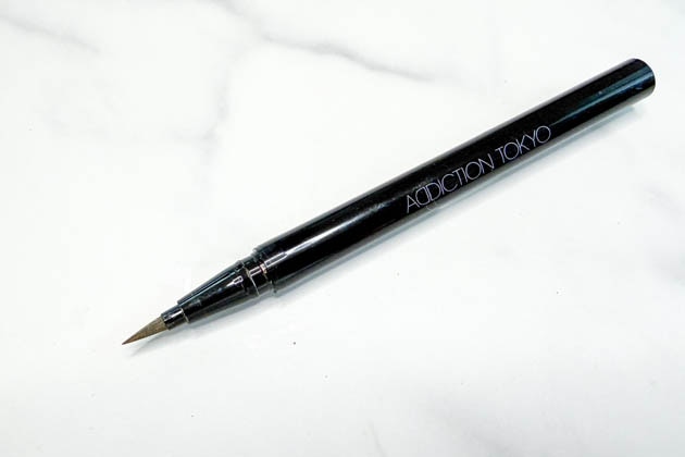 〈アディクション〉ザ リキッド アイライナー パール(002P) 税込3,300円