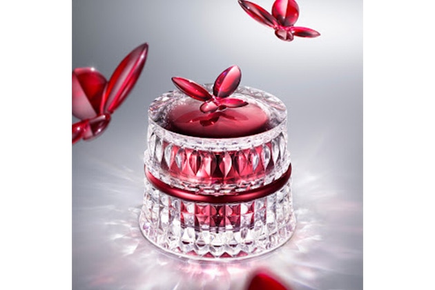 〈コスメデコルテ〉AQ ミリオリティ ザ クリーム デコラシオン Baccarat Edition(60g) 税込242,000円