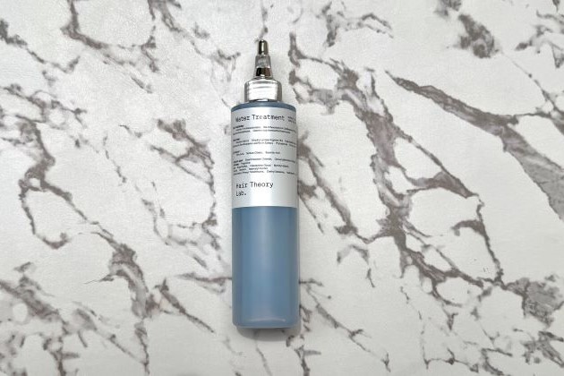 〈ヘアセオリーラボ〉セラムインウォータートリートメント(200mL) 税込4,400円